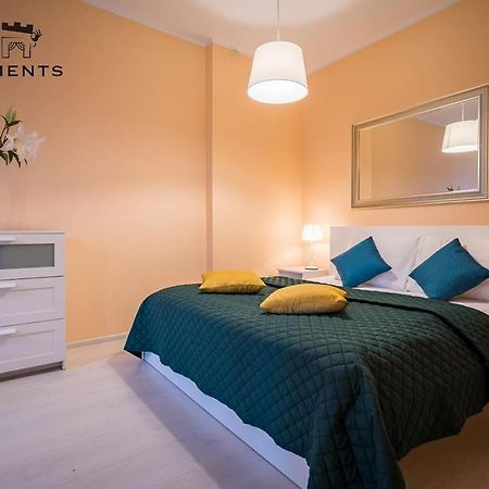 J&J Apartments - Szeroka 25, Apartament 5B Торунь Екстер'єр фото