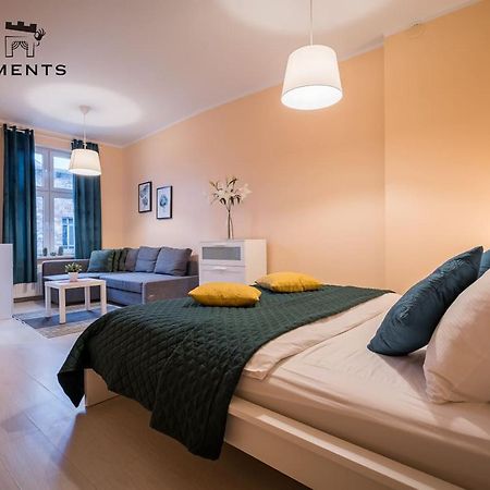 J&J Apartments - Szeroka 25, Apartament 5B Торунь Екстер'єр фото
