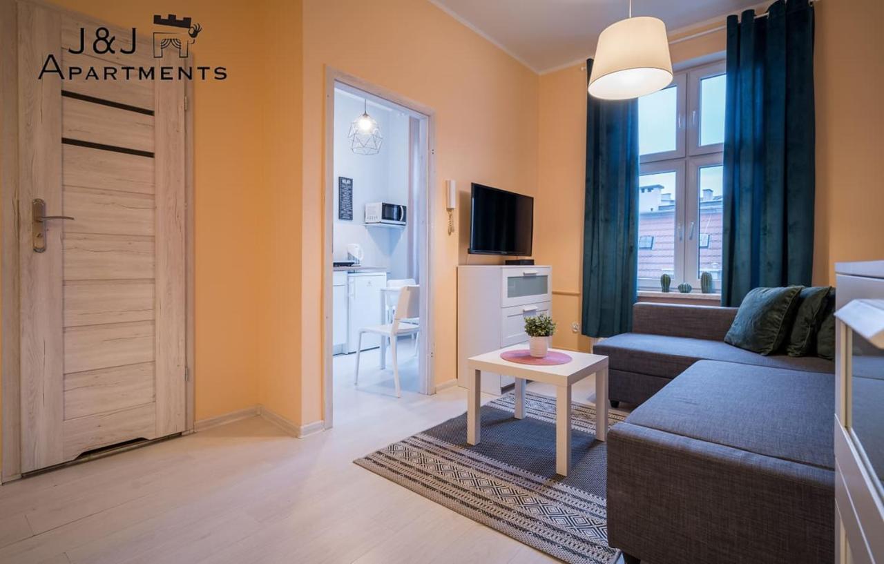 J&J Apartments - Szeroka 25, Apartament 5B Торунь Екстер'єр фото